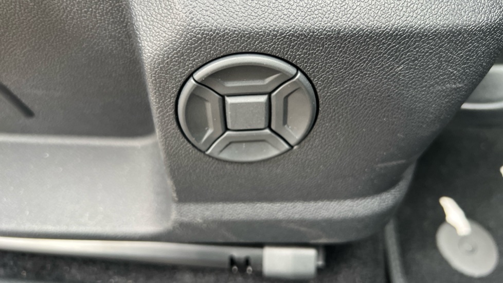 Used Audi Q4 e-tron 2025 for sale - 76894702: Photo 58