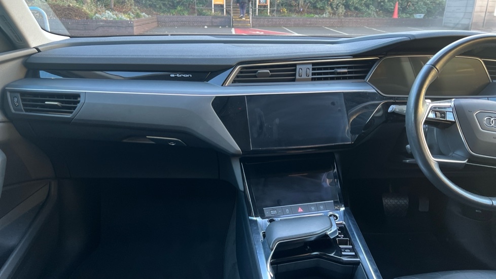 Used Audi e-tron 2021 for sale - 76826759: Photo 13