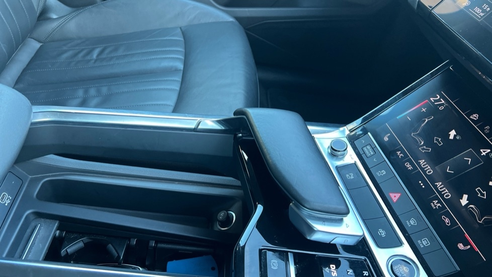 Used Audi e-tron 2021 for sale - 76826759: Photo 27