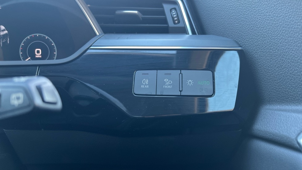 Used Audi e-tron 2021 for sale - 76826759: Photo 37