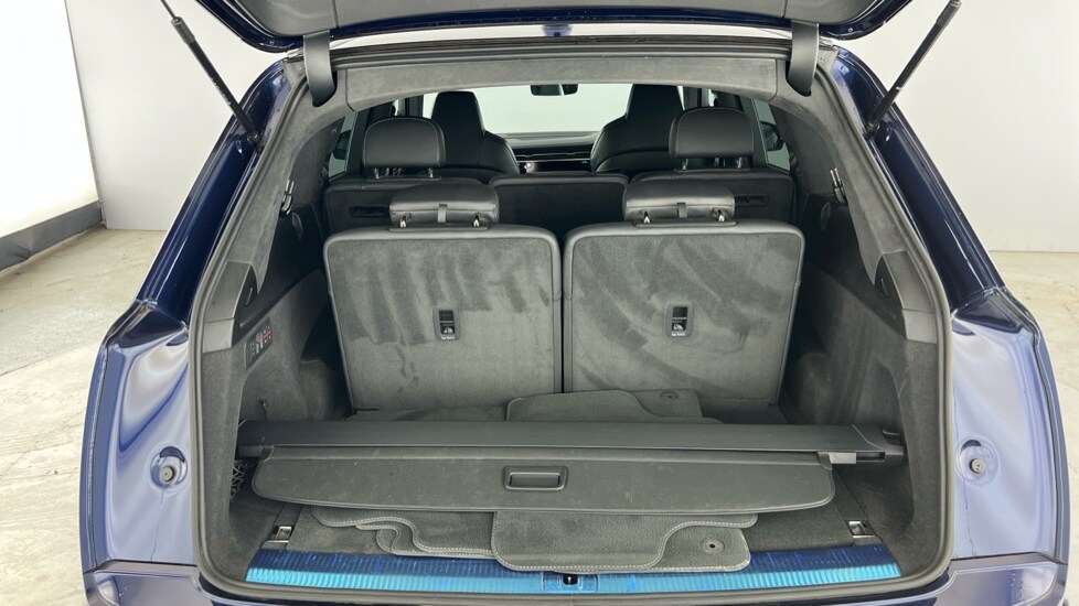 Used Audi Q7 2022 for sale - 77042869: Photo 18