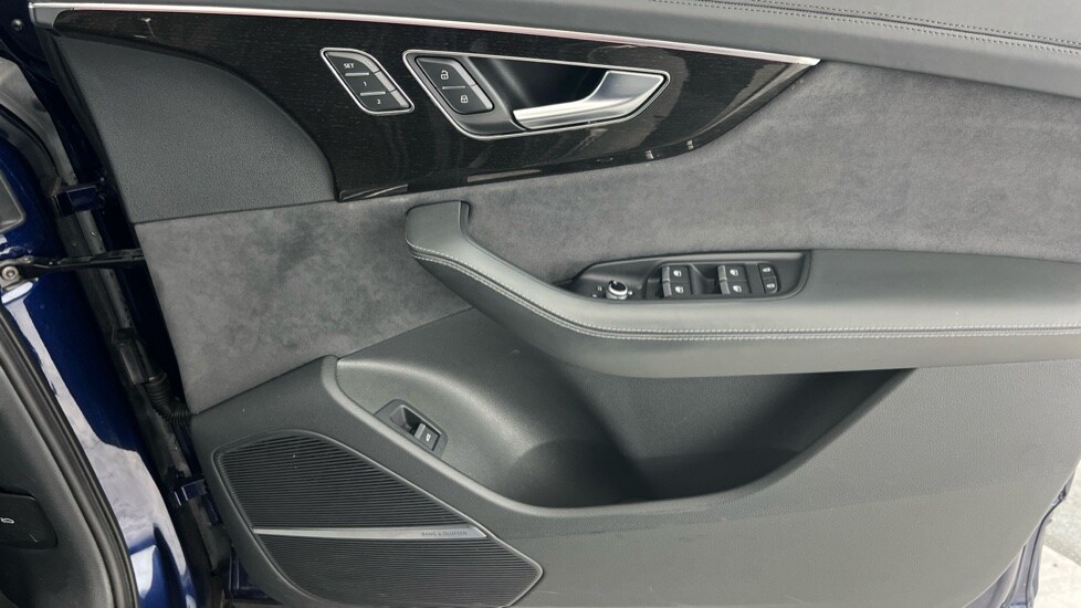 Used Audi Q7 2022 for sale - 77042869: Photo 31