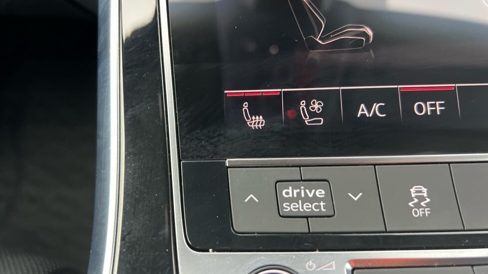 Used Audi Q7 2022 for sale - 77042869: Photo 38