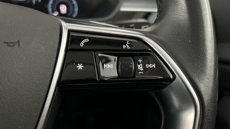 Used Audi e-tron 2022 for sale - 76942941: Photo 37