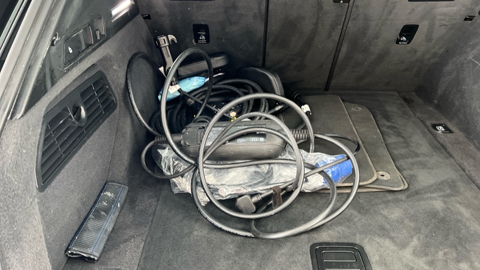 Used Audi e-tron 2022 for sale - 76942941: Photo 52