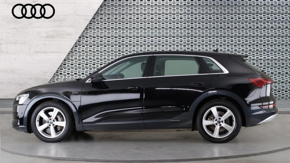 Used Audi e-tron 2022 for sale - 76942941: Photo 9