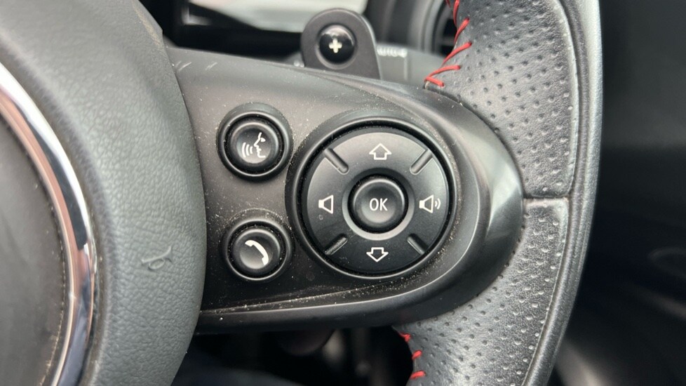 Used MINI Convertible 2021 for sale - 75996913: Photo 22