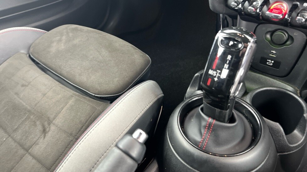 Used MINI Convertible 2021 for sale - 75996913: Photo 27