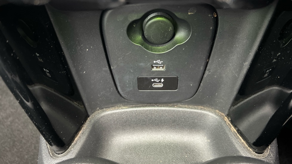 Used MINI Convertible 2021 for sale - 75996913: Photo 34