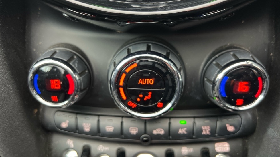 Used MINI Convertible 2021 for sale - 75996913: Photo 40