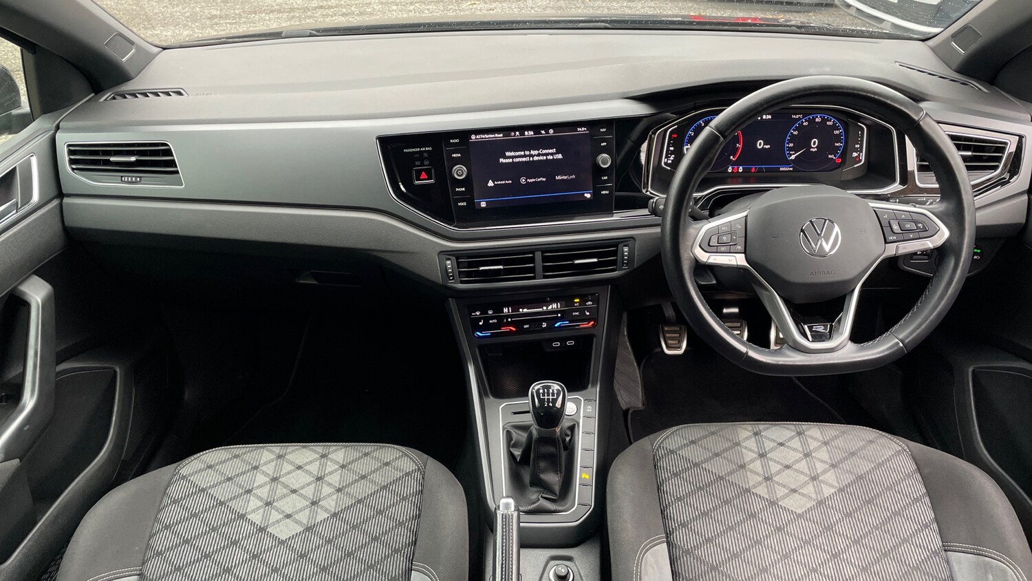 Used Volkswagen Polo 2023 for sale - 76482806: Photo 11