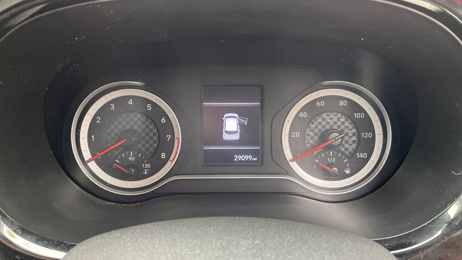 Used Hyundai i10 2022 for sale - 76149090: Photo 13