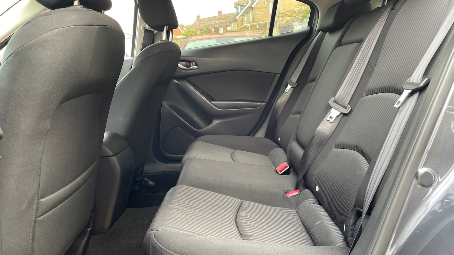 Used Mazda Mazda3 2015 for sale - 76305186: Photo 14