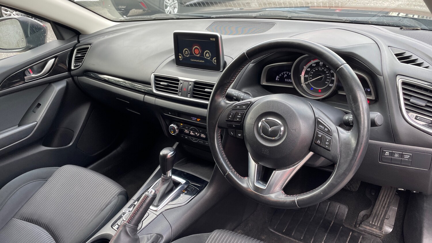 Used Mazda Mazda3 2015 for sale - 76305186: Photo 9