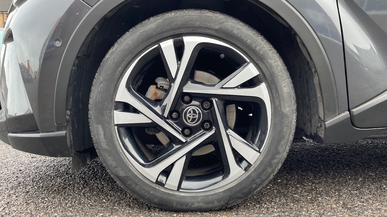 Used Toyota C-HR 2023 for sale - 77452932: Photo 17