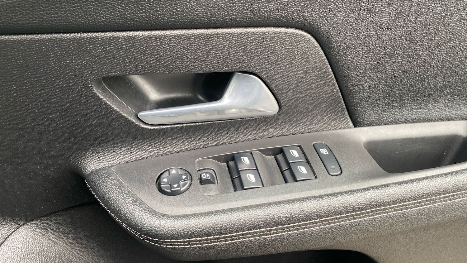 Used Vauxhall Mokka 2021 for sale - 76784896: Photo 24