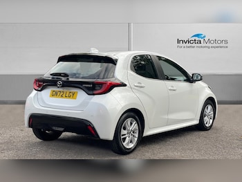 Used Mazda Mazda2 HYBRID 2022 for sale - 76305216: Photo