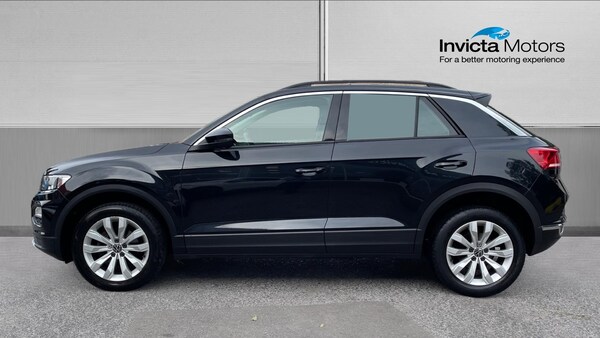 Used Volkswagen T-Roc 2020 for sale - 76057651: Photo 6