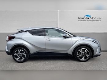 Used Toyota C-HR 2022 for sale - 78820516: Photo