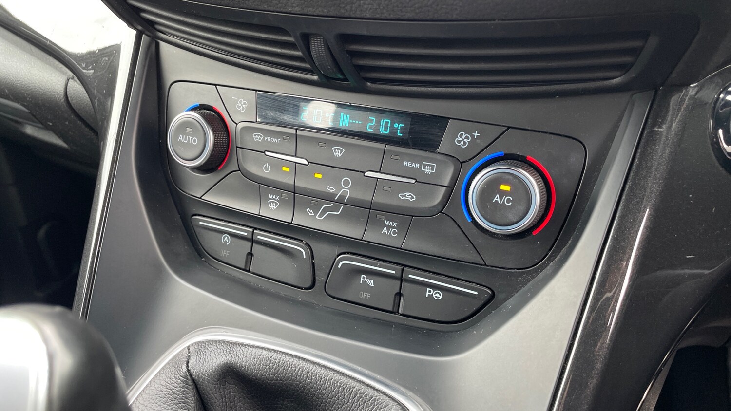 Used Ford Kuga 2018 for sale - 75987493: Photo 24