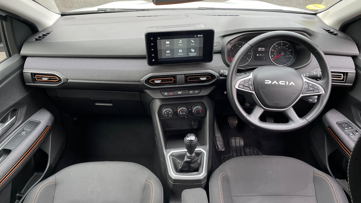 Used Dacia Sandero Stepway 2023 for sale - 77329047: Photo 11
