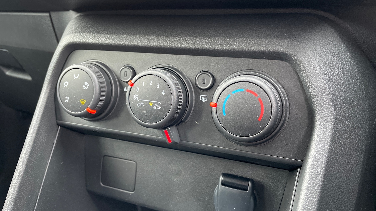 Used Dacia Sandero Stepway 2023 for sale - 77329047: Photo 23