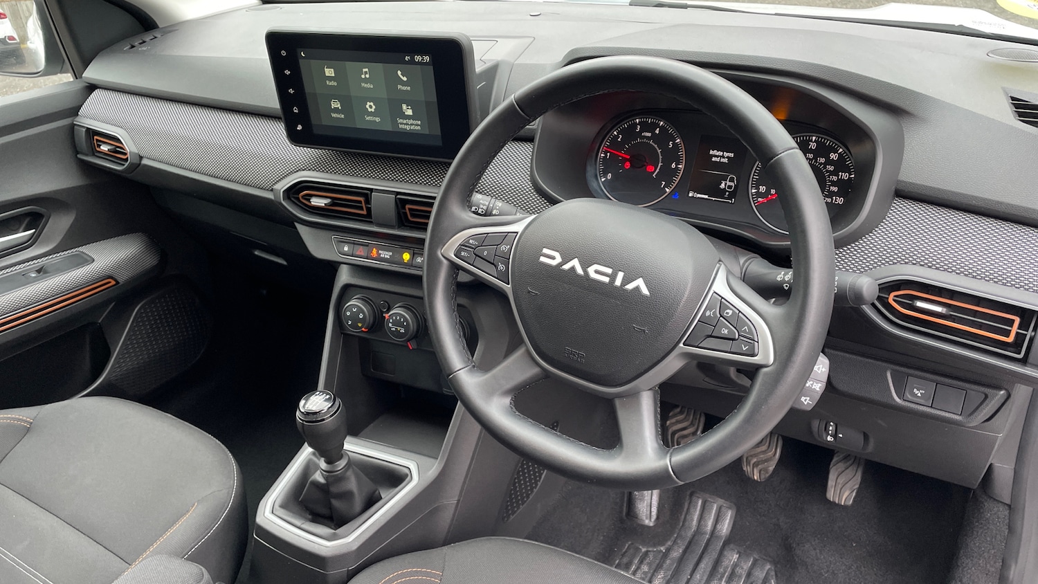 Used Dacia Sandero Stepway 2023 for sale - 77329047: Photo 9