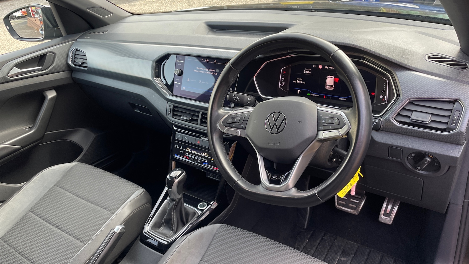 Used Volkswagen T-Cross 2022 for sale - 76305205: Photo 9