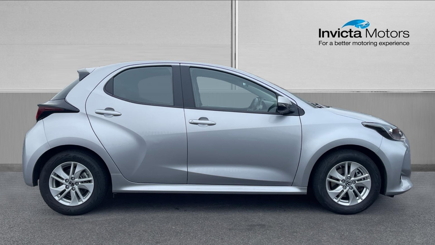 Used Mazda Mazda2 HYBRID 2022 for sale - 76784893: Photo 2