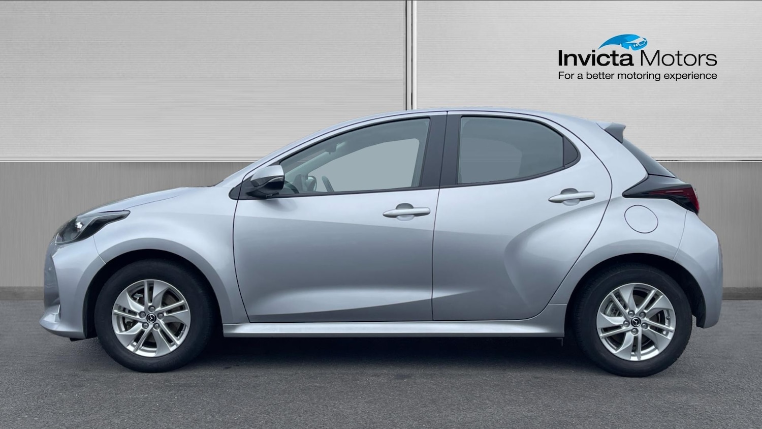 Used Mazda Mazda2 HYBRID 2022 for sale - 76784893: Photo 6