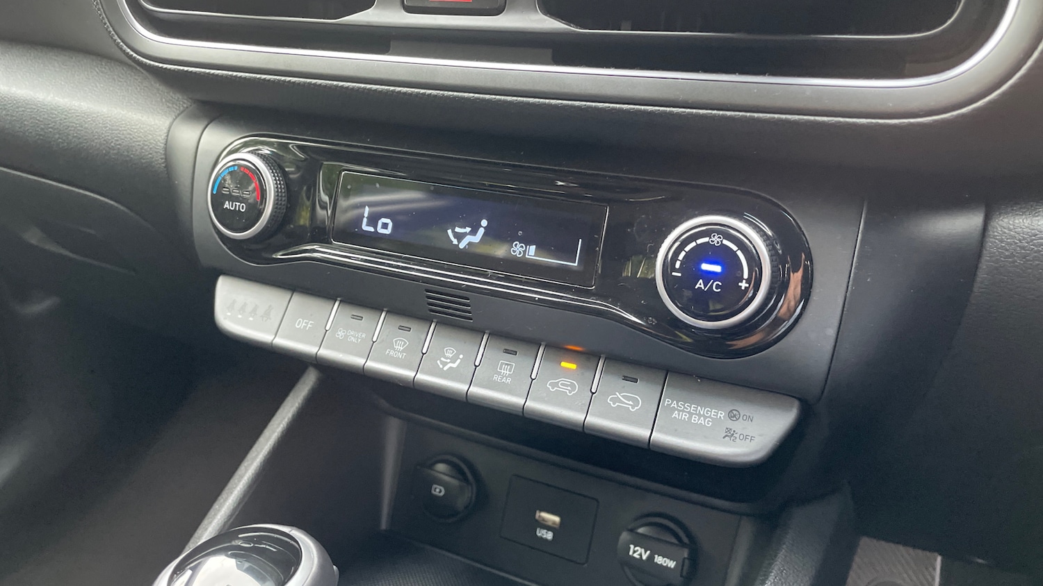 Used Hyundai KONA 2022 for sale - 76030180: Photo 22