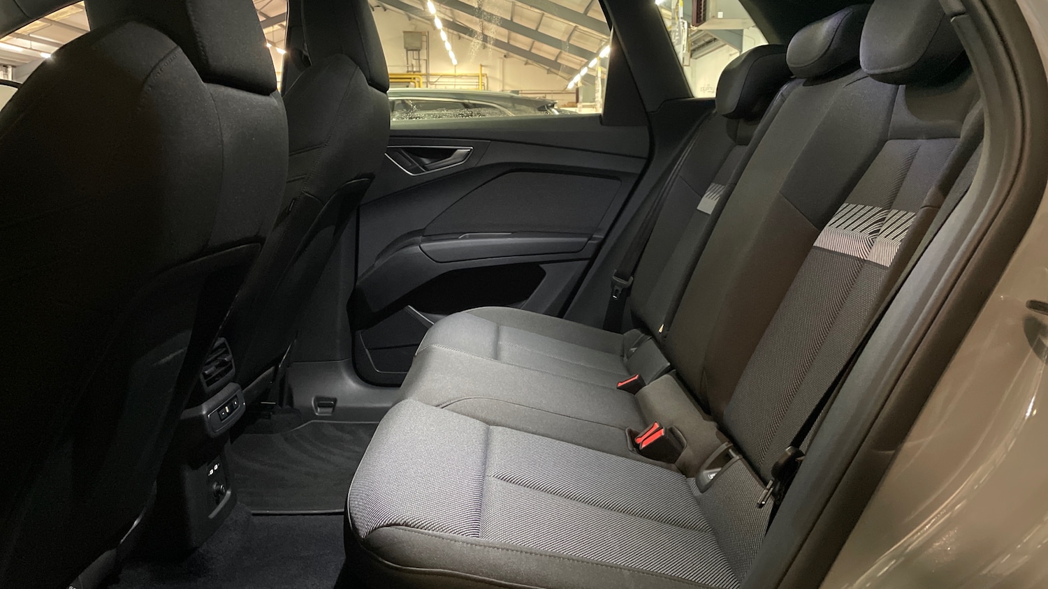 Used Audi Q4 e-tron 2023 for sale - 77213348: Photo 14