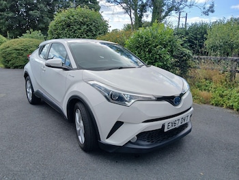 Used Toyota C-HR 2017 for sale - 77266968: Photo