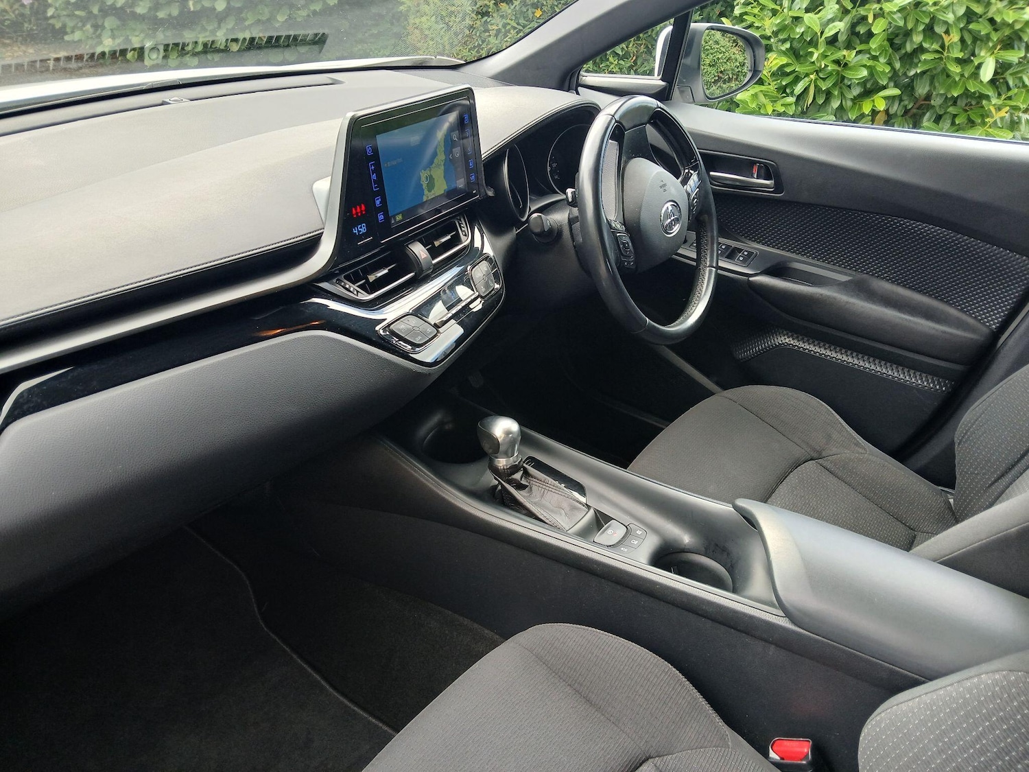 Used Toyota C-HR 2017 for sale - 77266968: Photo 28