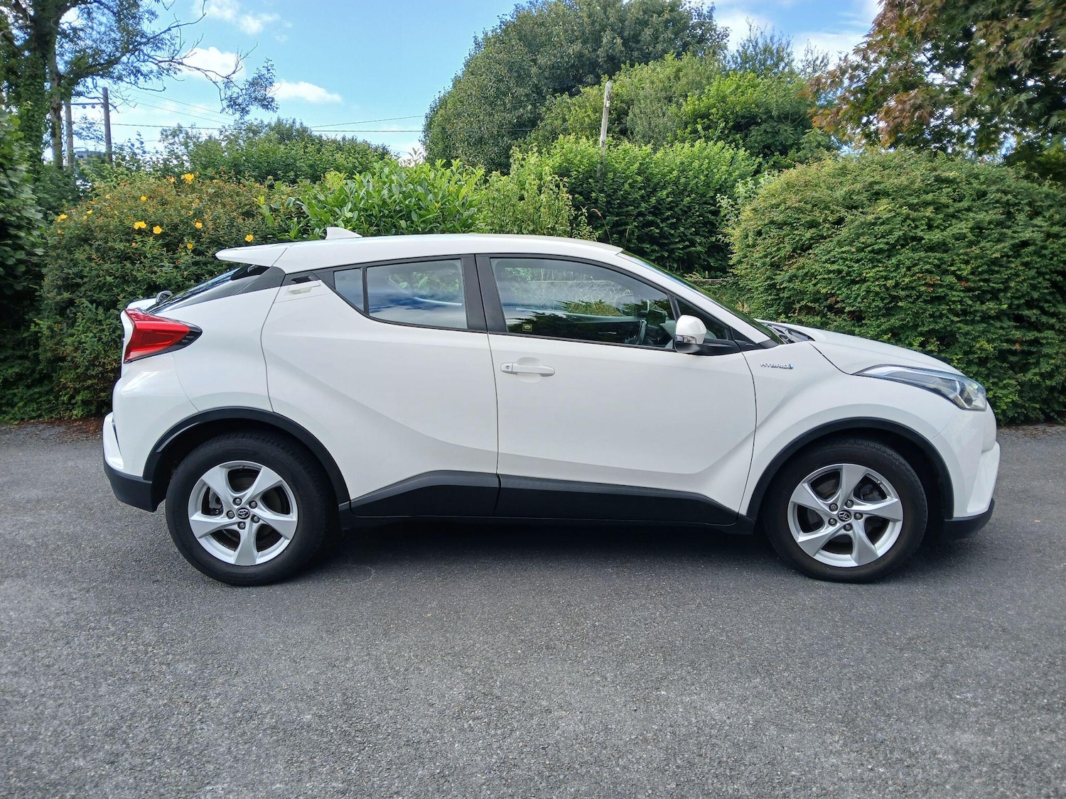 Used Toyota C-HR 2017 for sale - 77266968: Photo 3