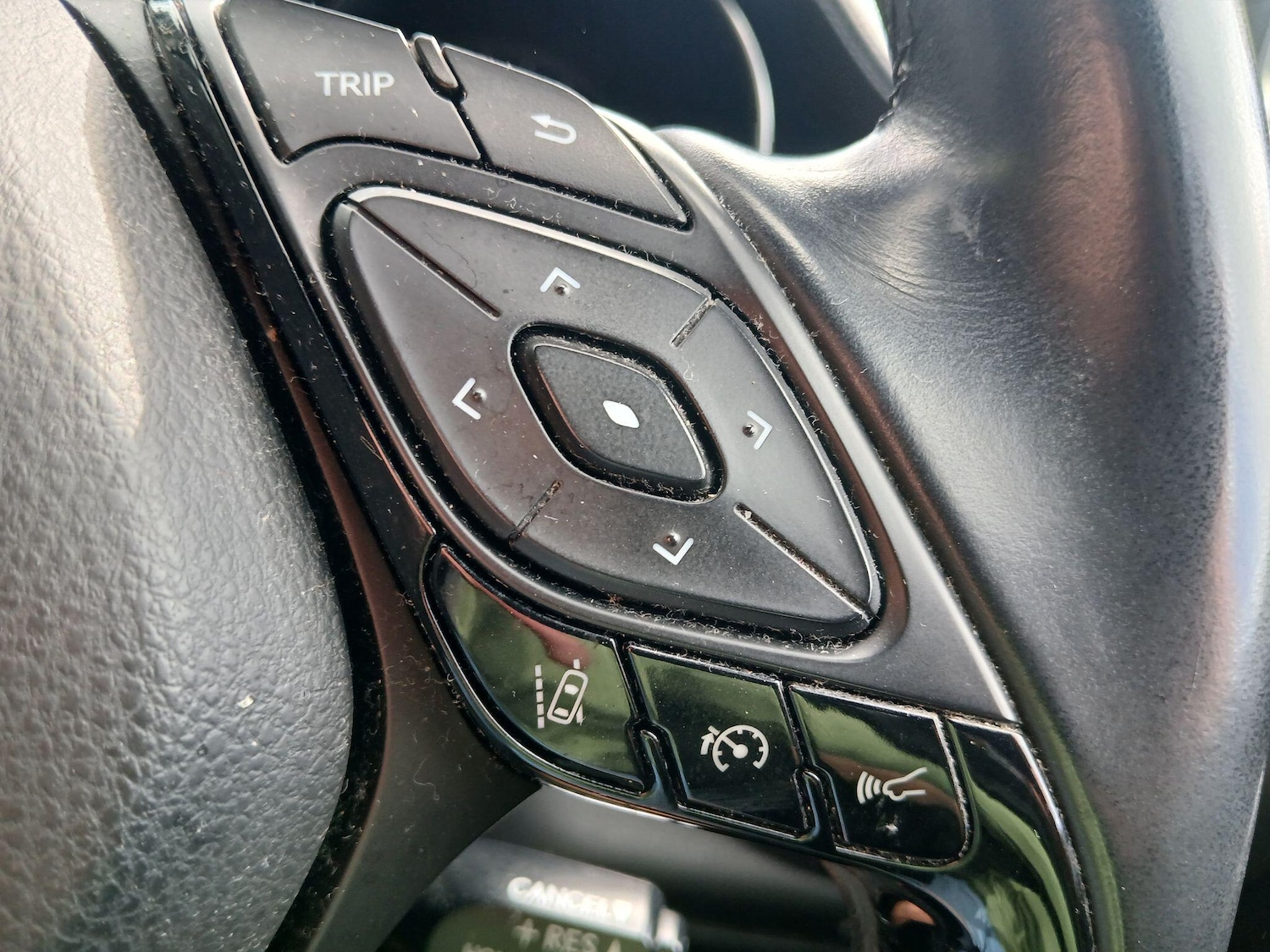 Used Toyota C-HR 2017 for sale - 77266968: Photo 33