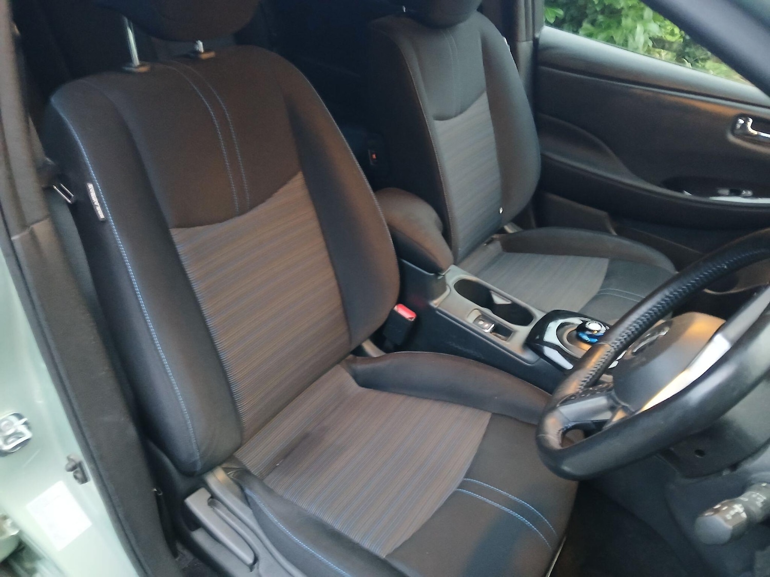 Used Nissan Leaf for sale - 77267875: Photo 10