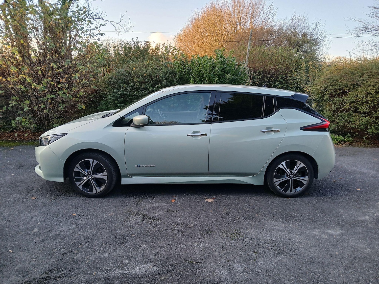 Used Nissan Leaf for sale - 77267875: Photo 4