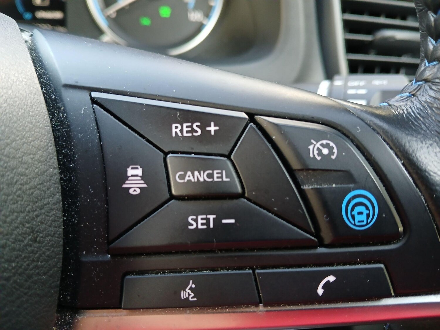 Used Nissan Leaf for sale - 77267013: Photo 18