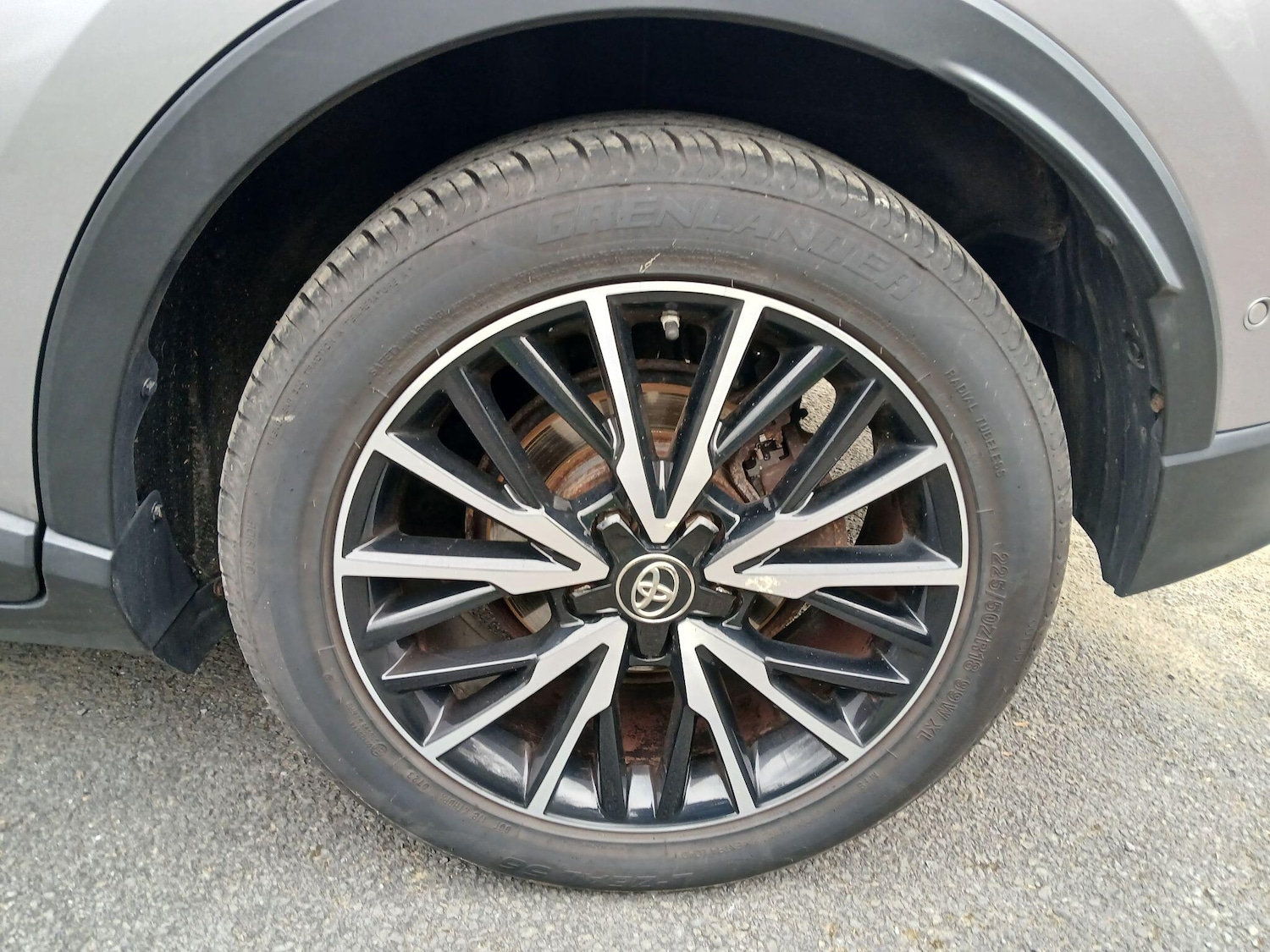 Used Toyota C-HR 2017 for sale - 77267016: Photo 21