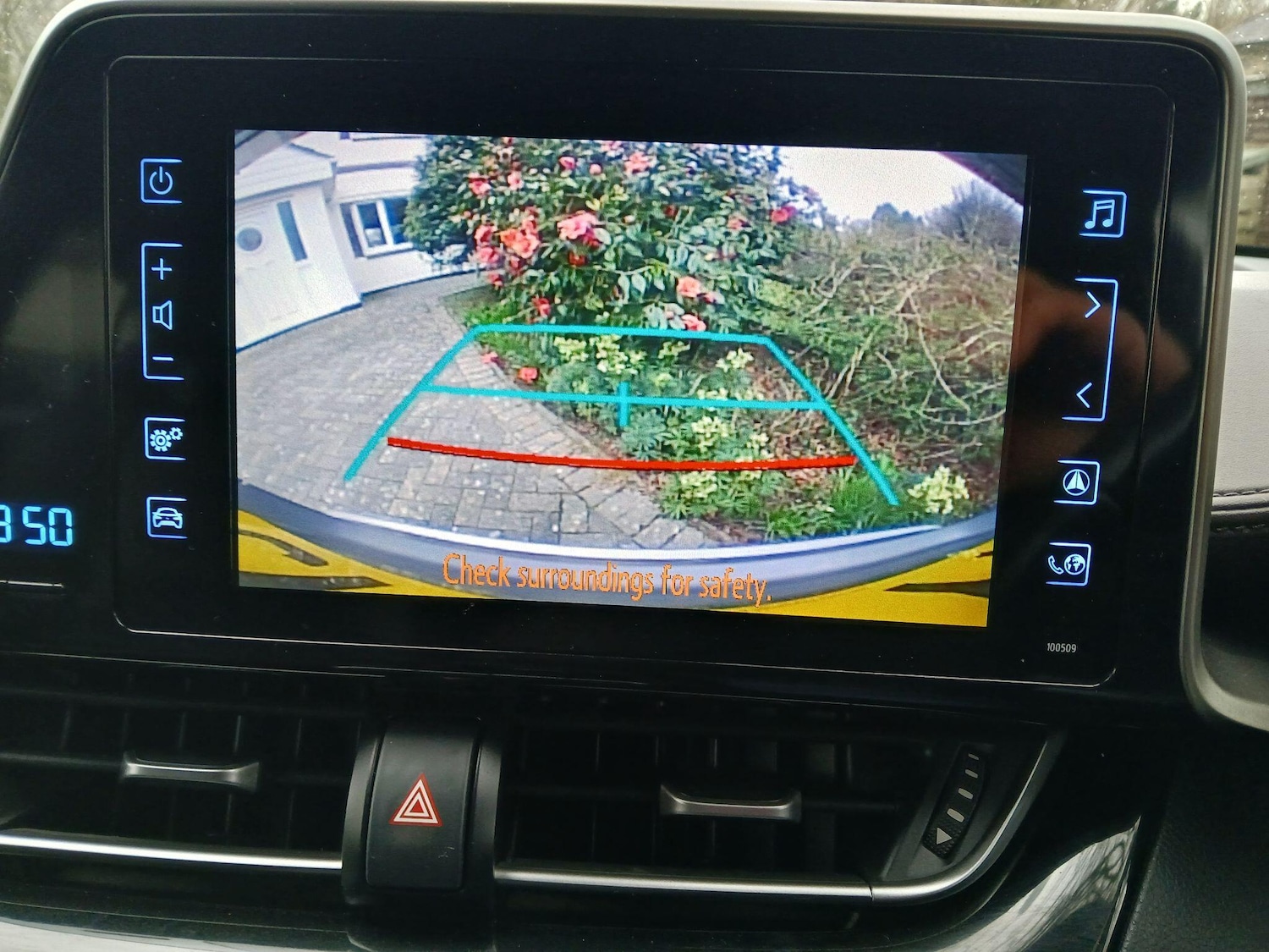 Used Toyota C-HR 2017 for sale - 77267016: Photo 26