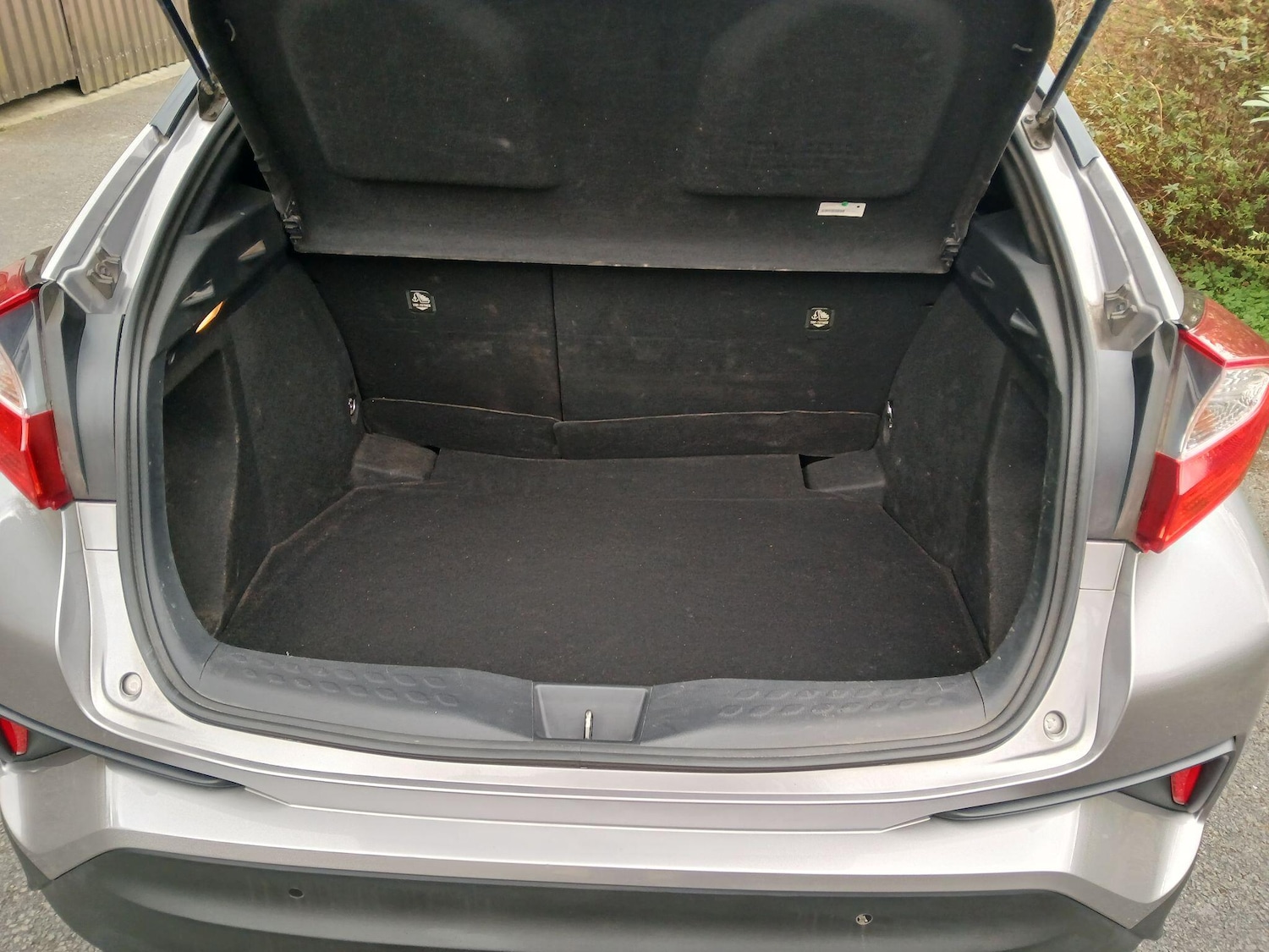 Used Toyota C-HR 2017 for sale - 77267016: Photo 34