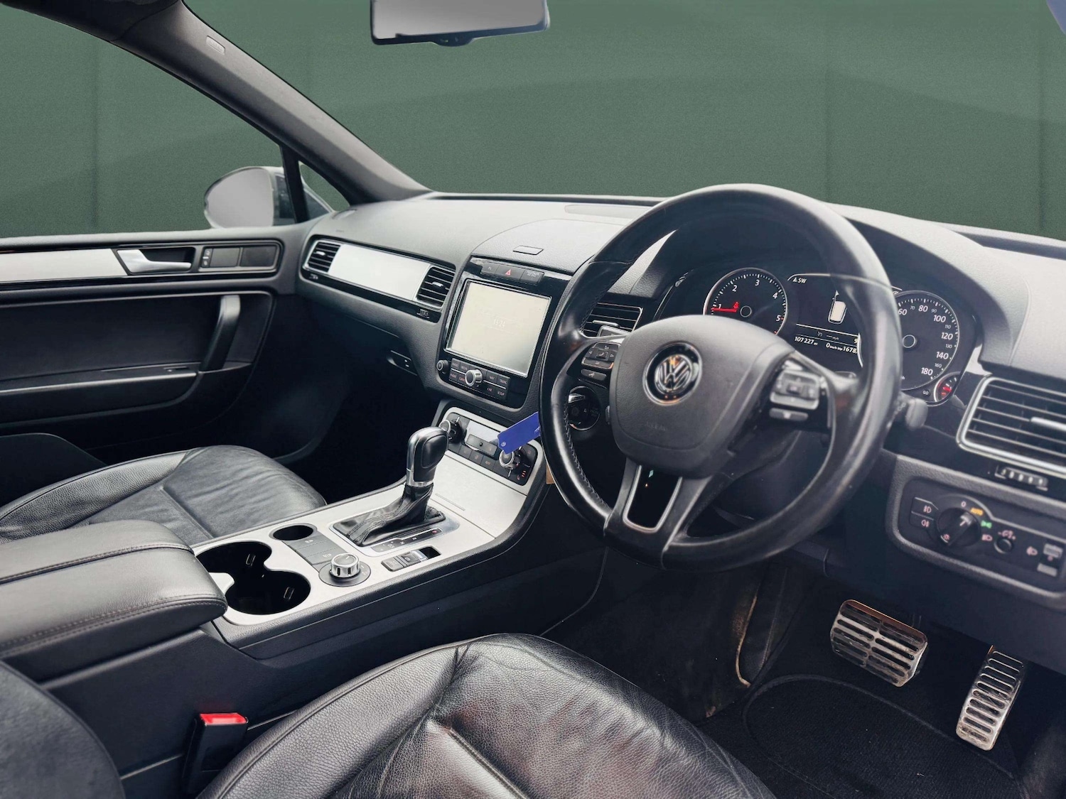 Used Volkswagen Touareg 2013 for sale - 77483061: Photo 9