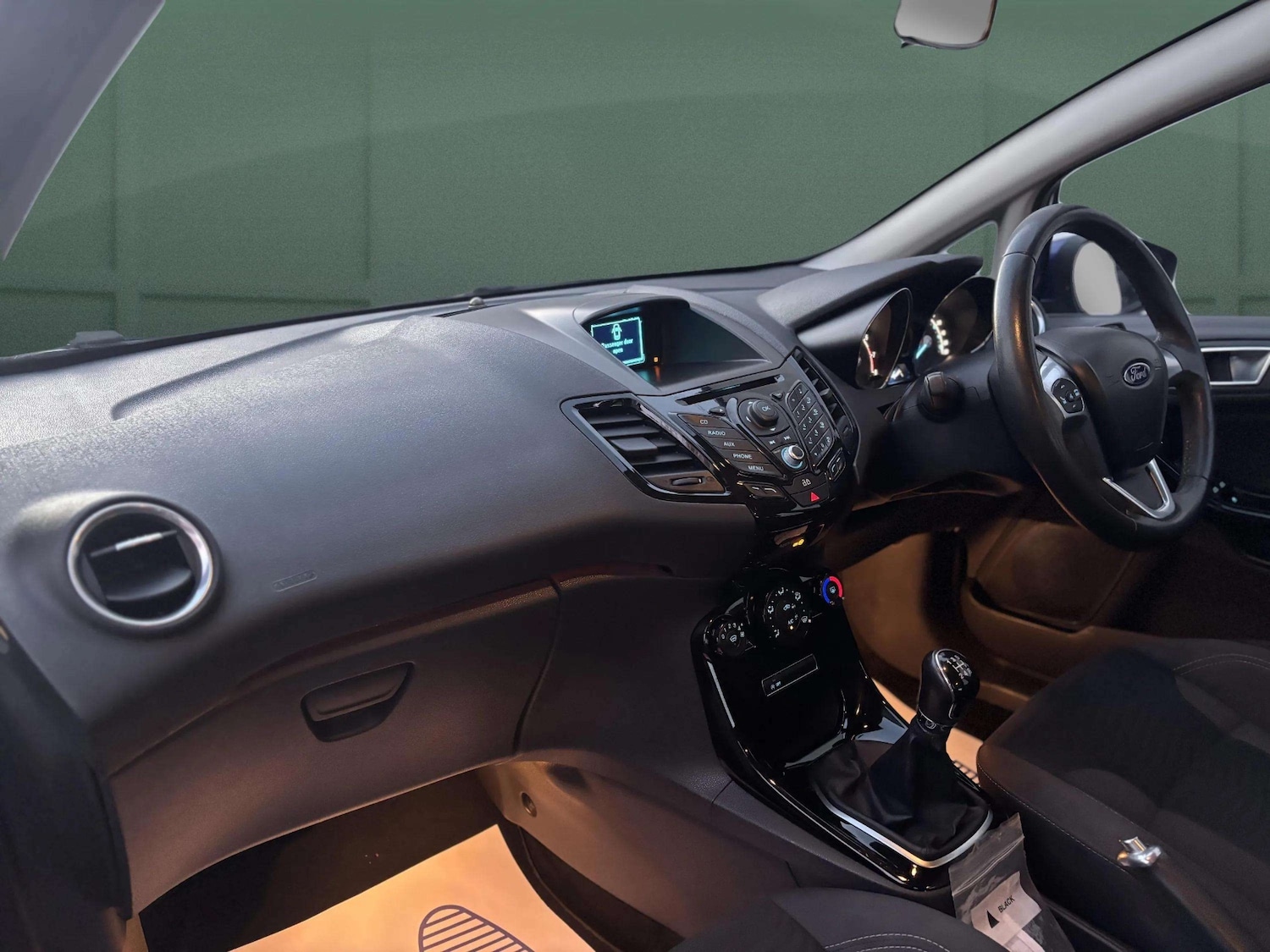 Used Ford Fiesta 2014 for sale - 76922042: Photo 25