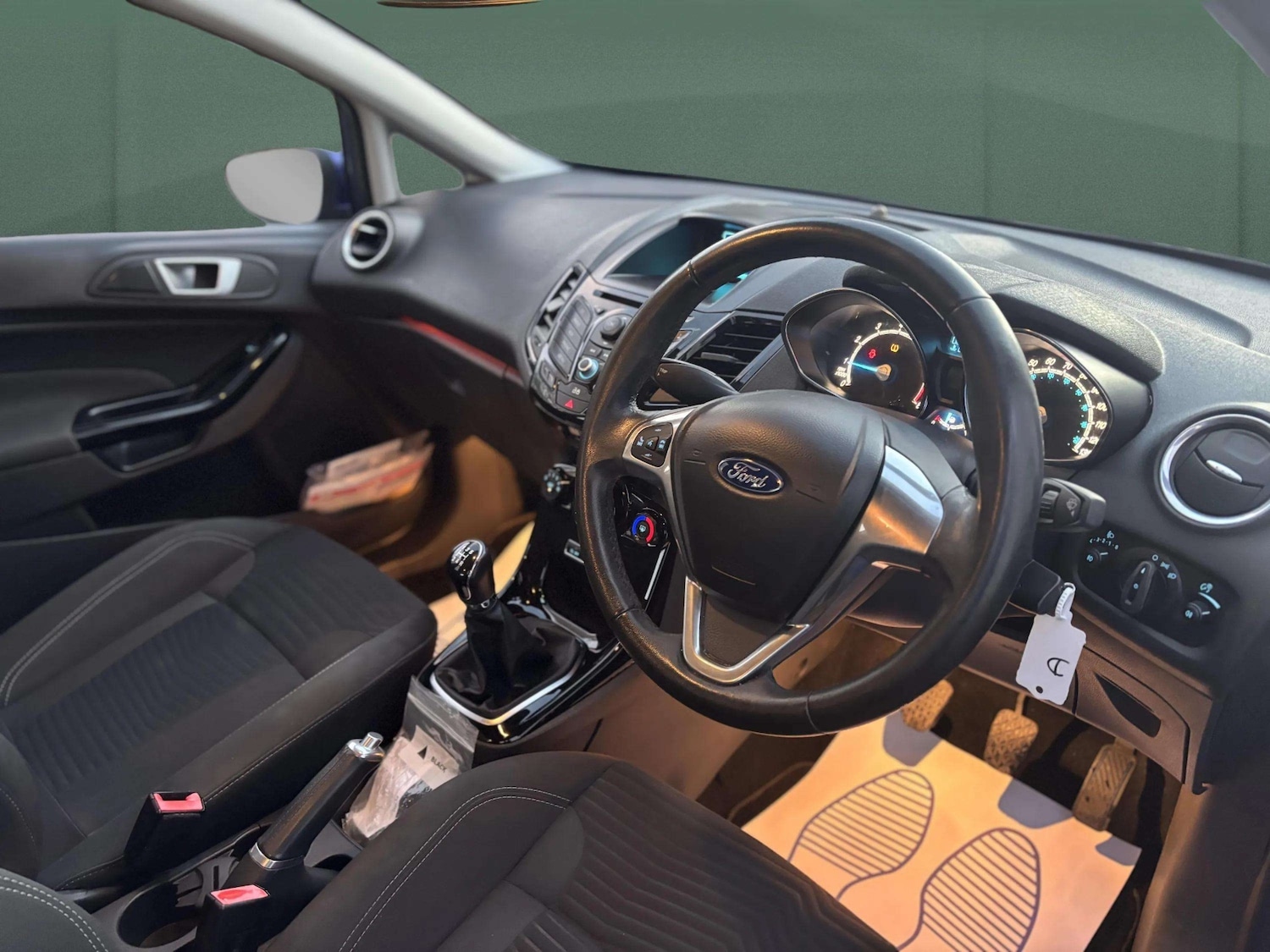 Used Ford Fiesta 2014 for sale - 76922042: Photo 9