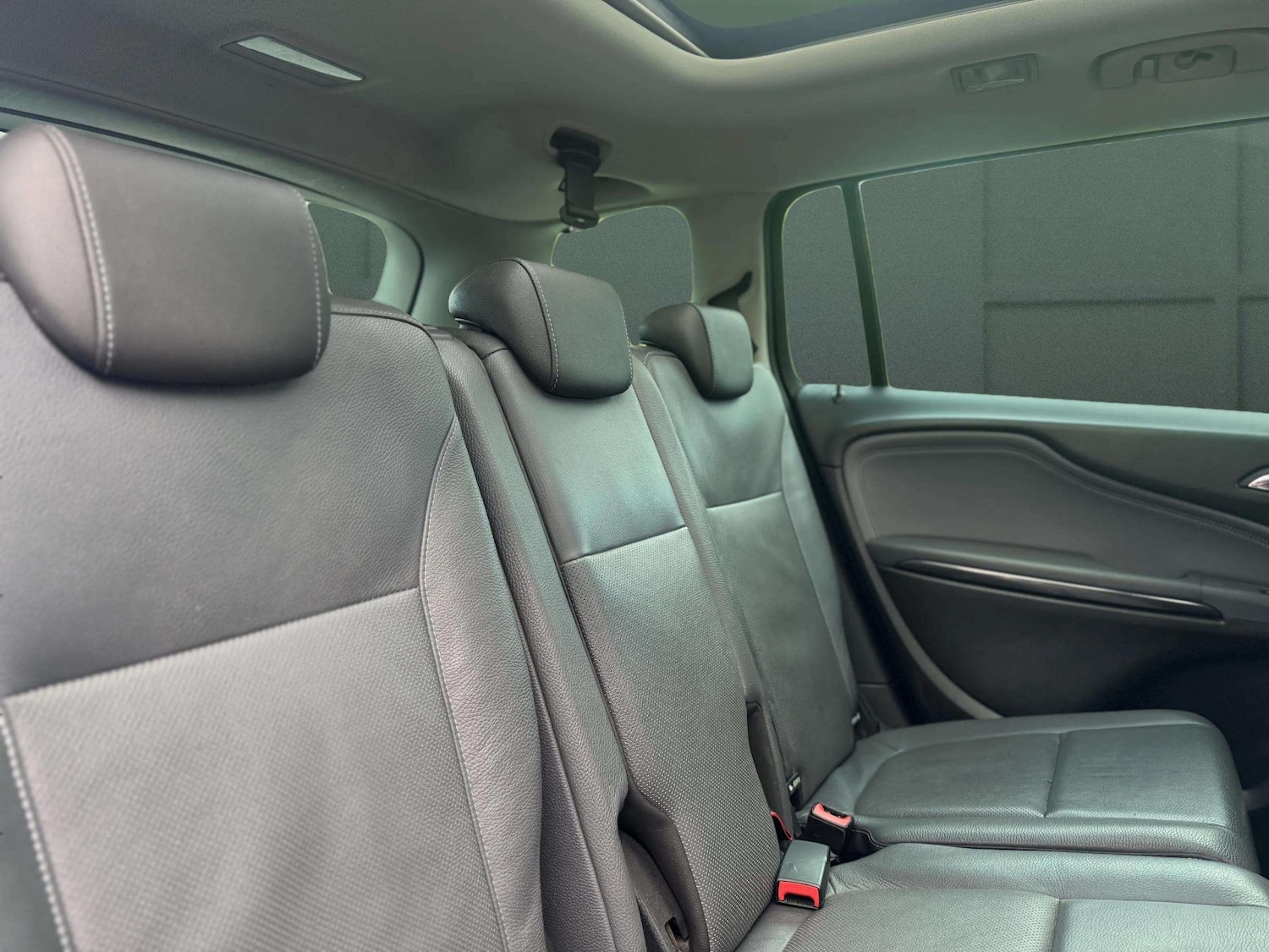 Used Vauxhall Zafira 2012 for sale - 78055711: Photo 15