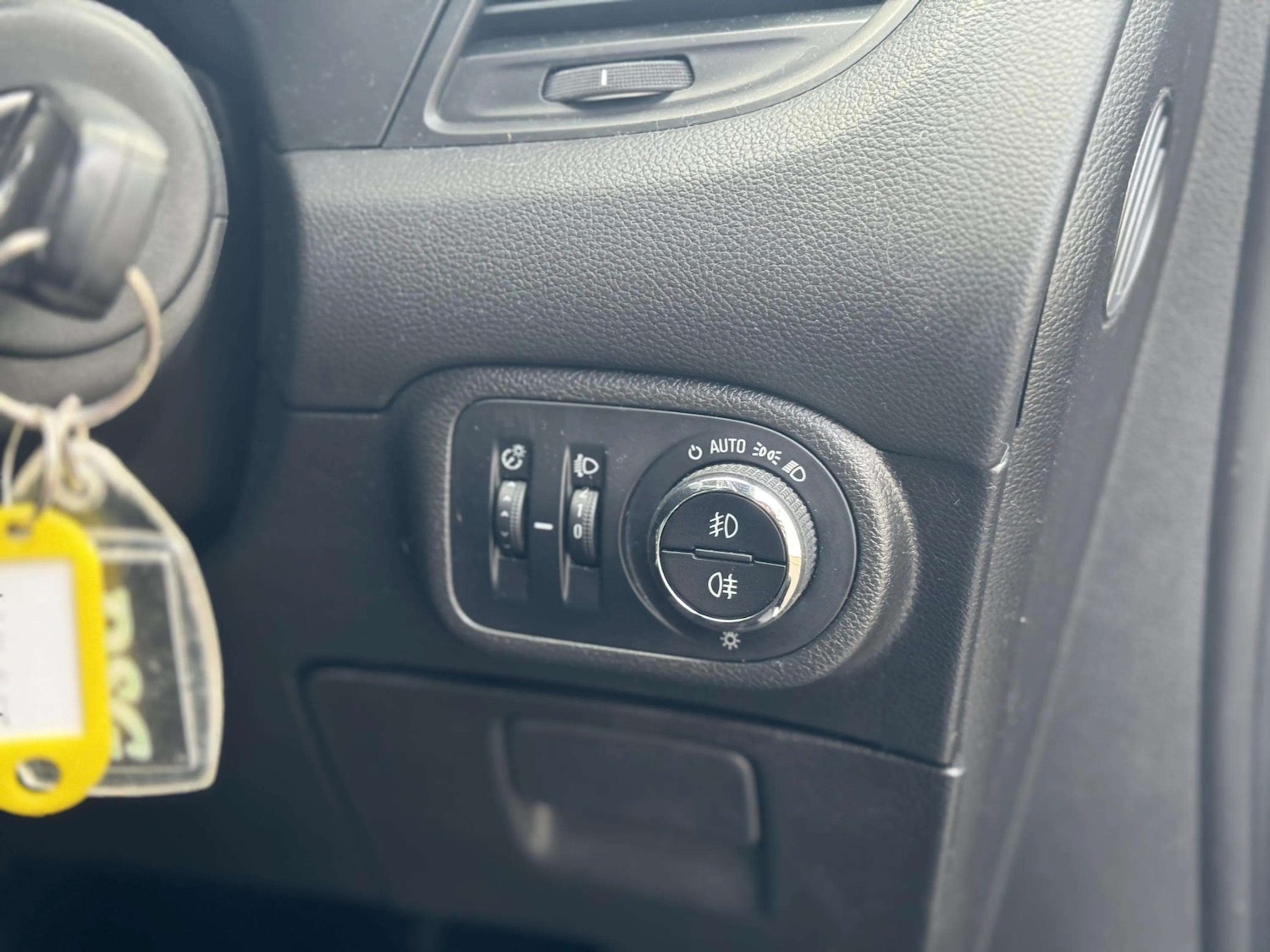 Used Vauxhall Zafira 2012 for sale - 78055711: Photo 27