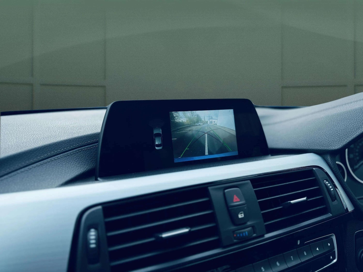 Used BMW 3 Series 2017 for sale - 76565715: Photo 29