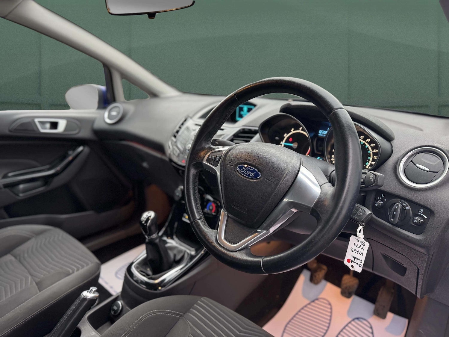 Used Ford Fiesta 2013 for sale - 77019289: Photo 14