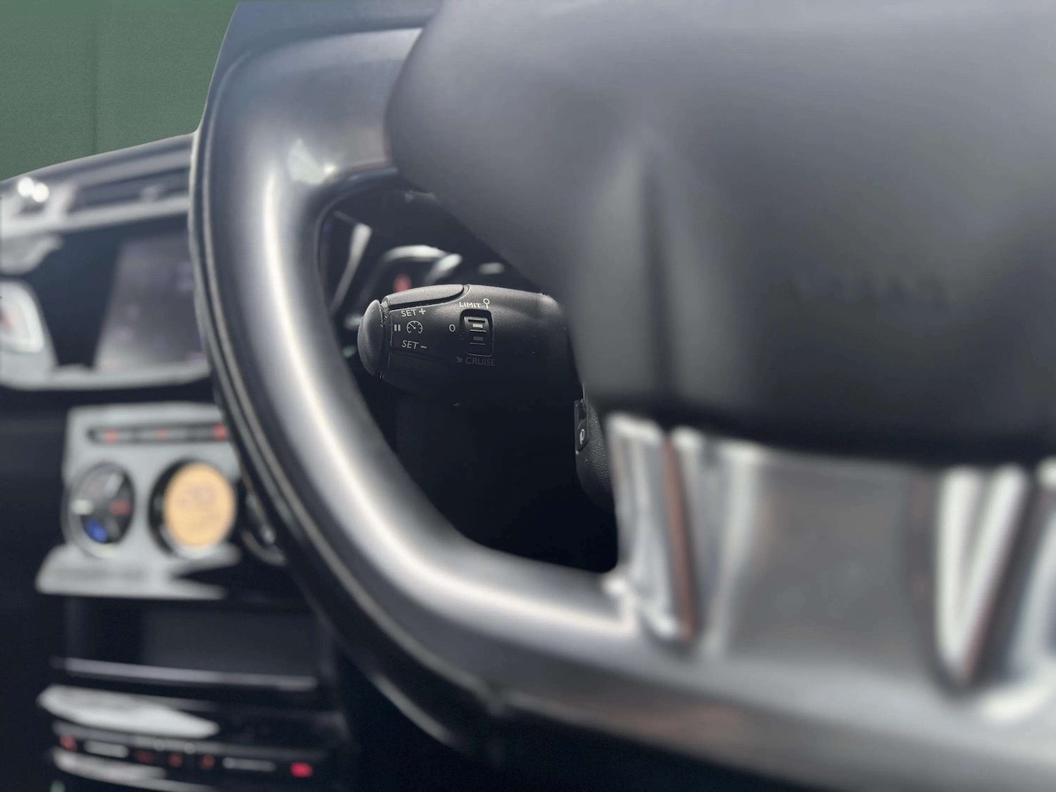 Used DS Automobiles DS 3 2016 for sale - 77483092: Photo 20